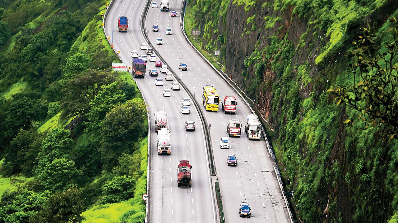 Mumbai–Pune Expressway
